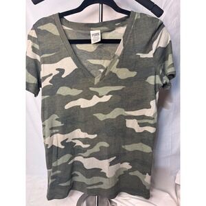 PINK Victoria's Secret Camouflage V Neck T Shirt Women's Short Sleeve Top sz sm